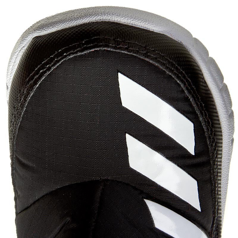 Adidas Infant Kids Lumi Lumi Snow Winter Boot Trainer / Black Red / RRP £45