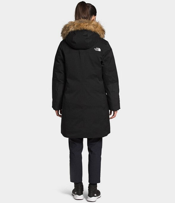 The North Face Women’s New Defdown FUTURELIGHT Parka – TNF Black Outerwear