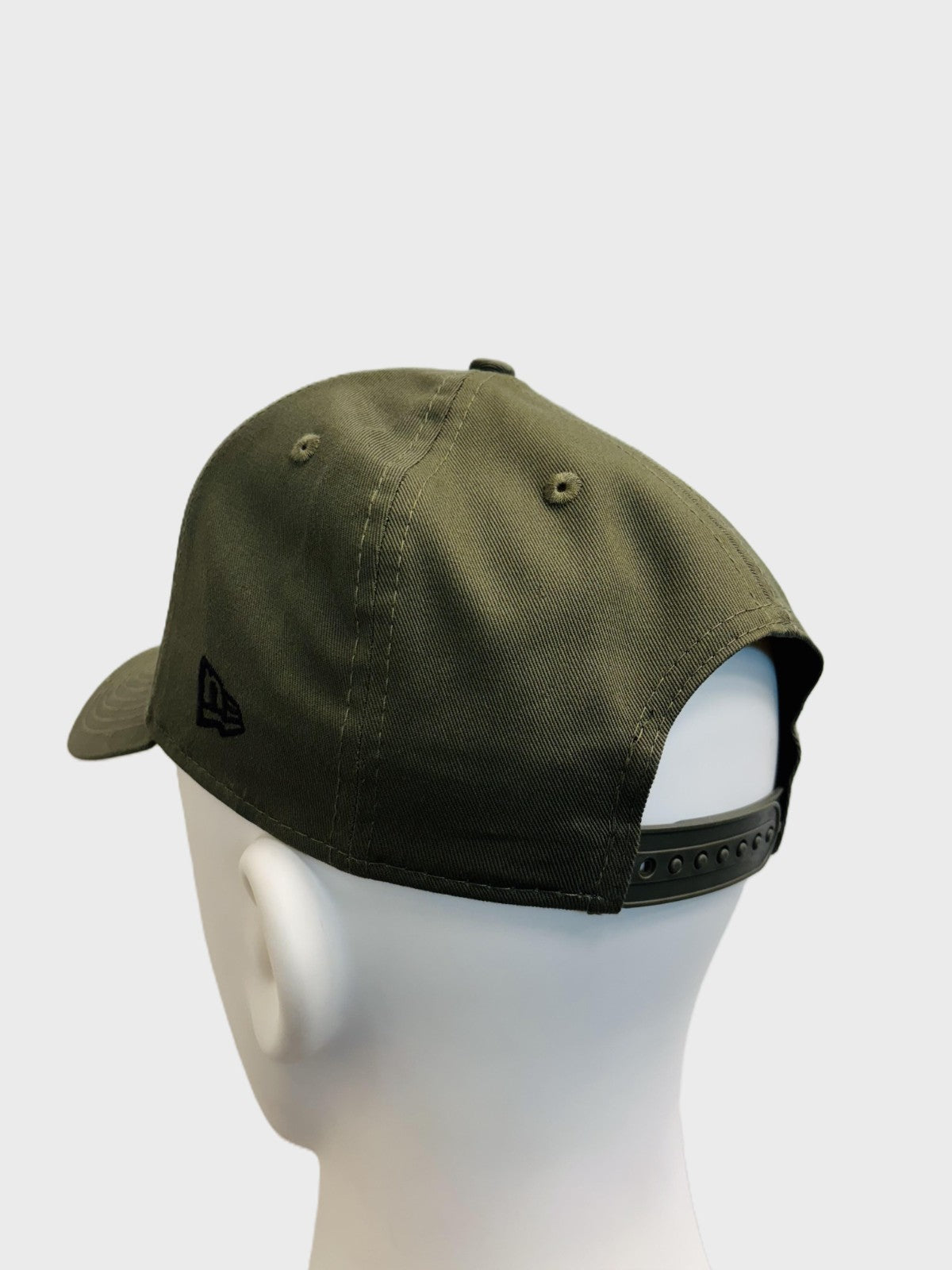 New Era Chicago White Sox 9FORTY A Frame Evergreen Cap / Olive Green / RRP £27