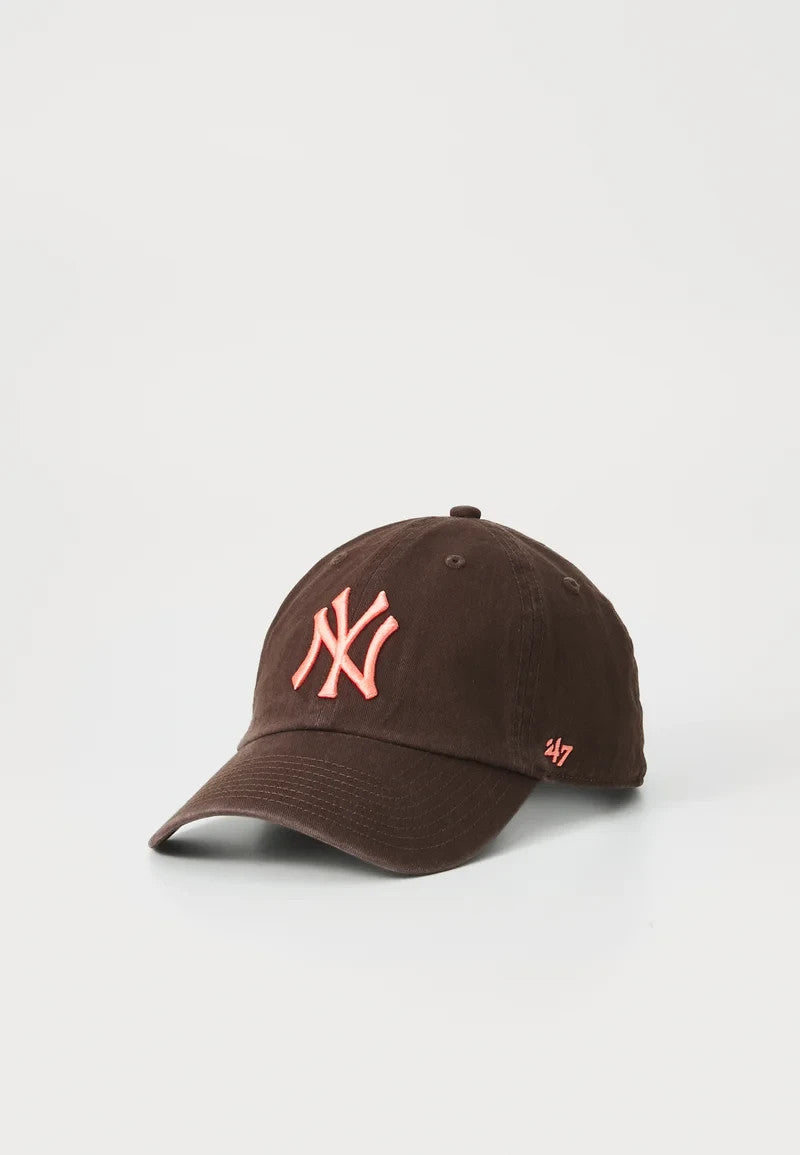 47 Clean Up No Loop Label / Unisex / New York Yankees / Brown / BNWT / RRP £25
