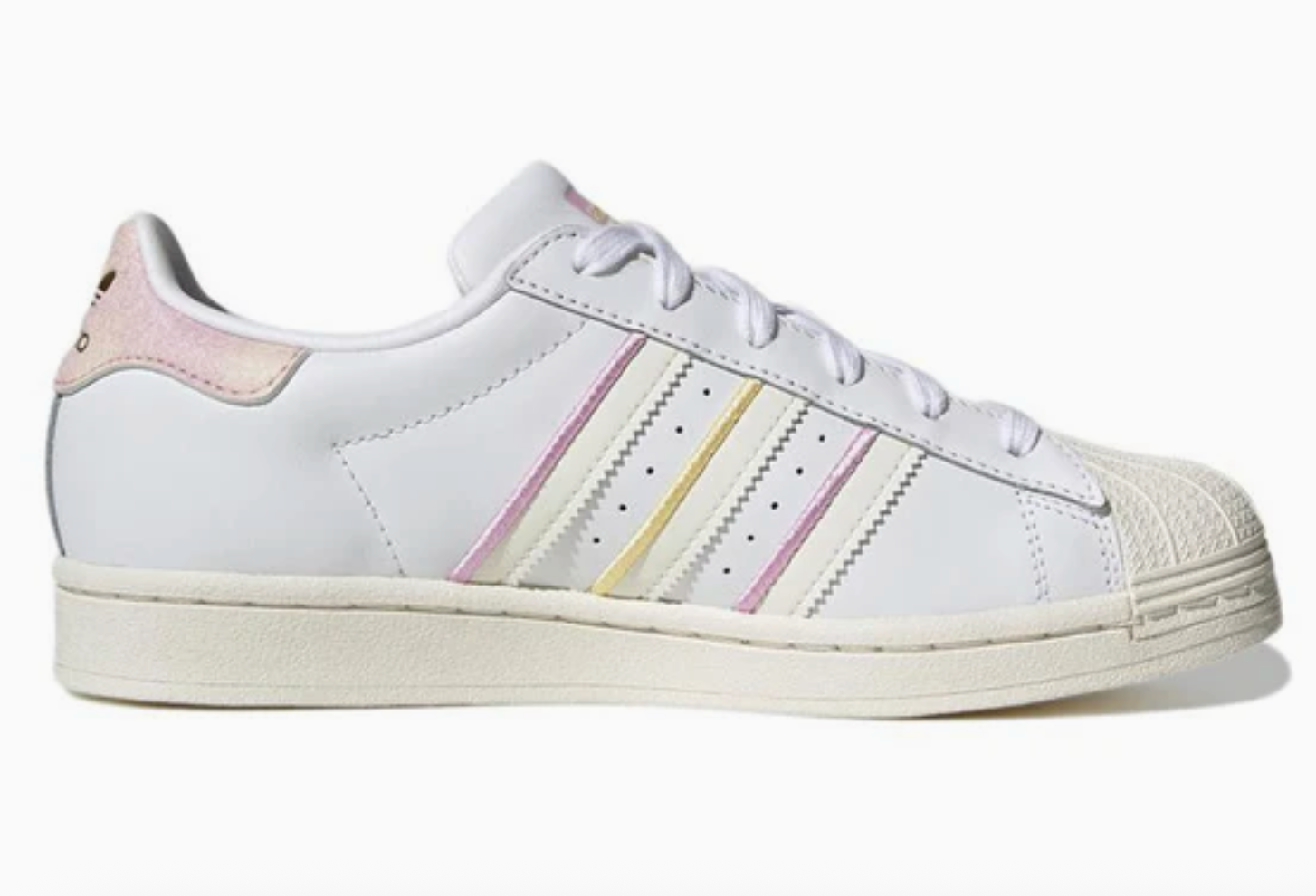 Adidas Womens Superstar Trainers / BNIB / White / RRP £100