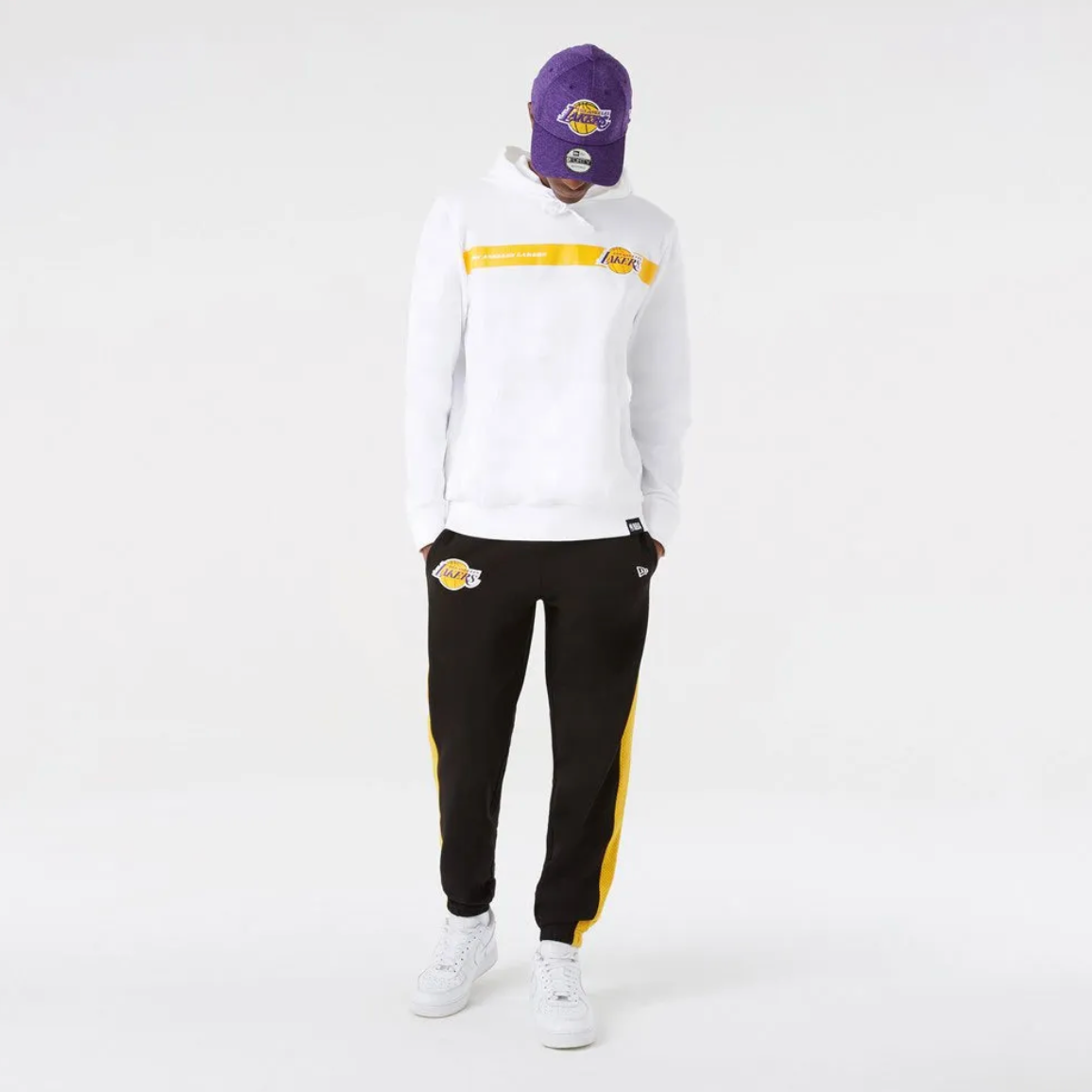 New Era Mens LA Lakers Team Logo Joggers / Black / RRP £55