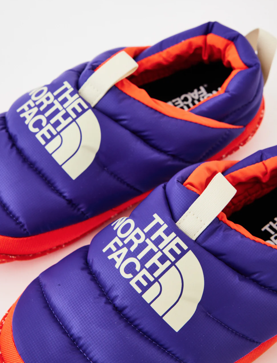 The North Face Women's Nuptse Mules / BNWT / Peak Purple/Flare / RRP £70
