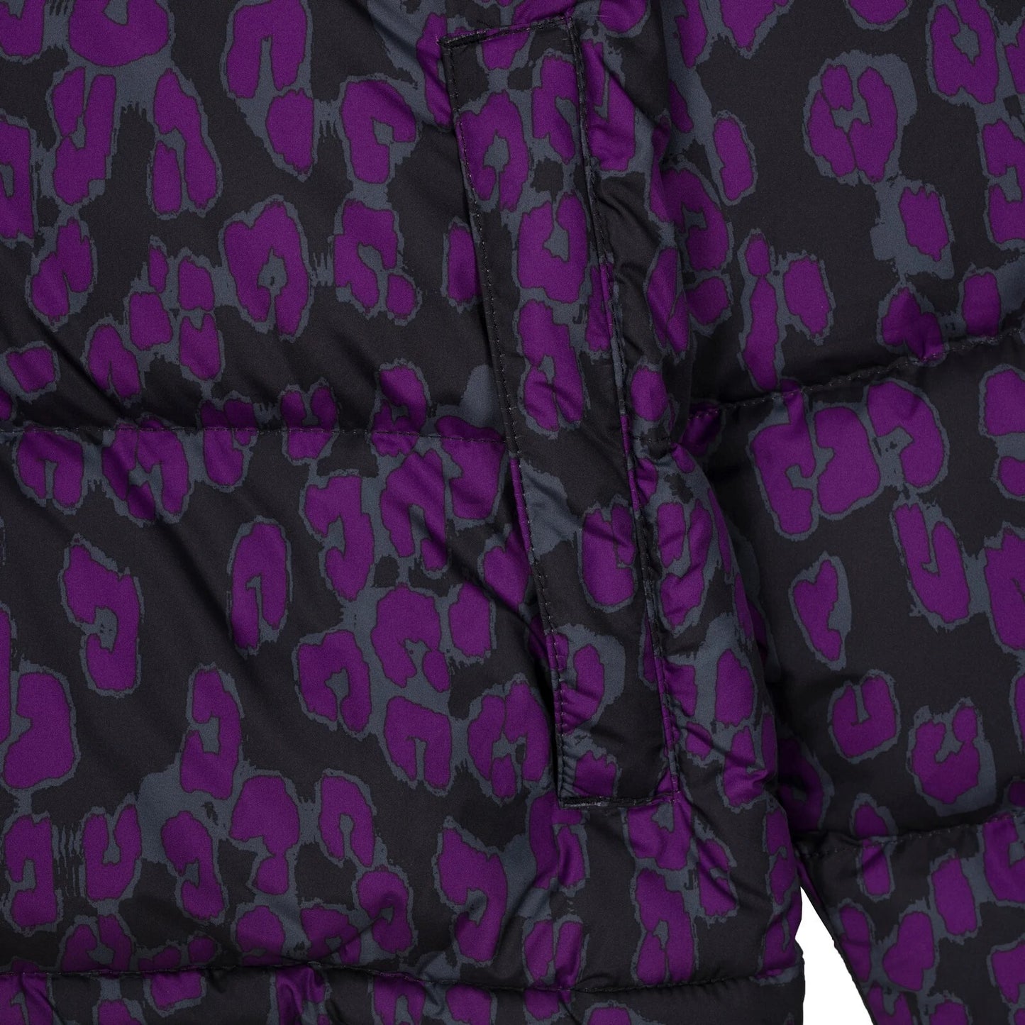 The North Face Women's Print Nuptse Puffer Jacket / Black Purple Print / Rrp £30