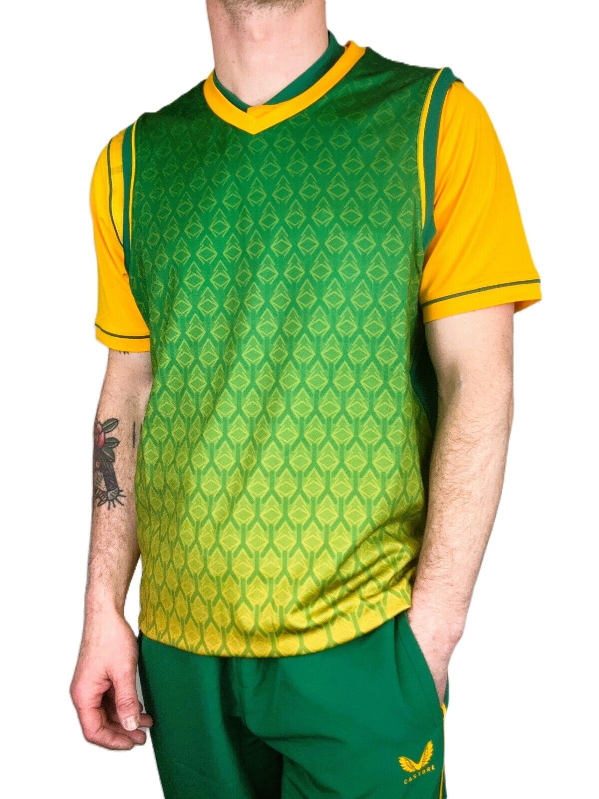 Castore Mens South Africa Cricket Vest / BNWT / Green/Yellow / RRP £60