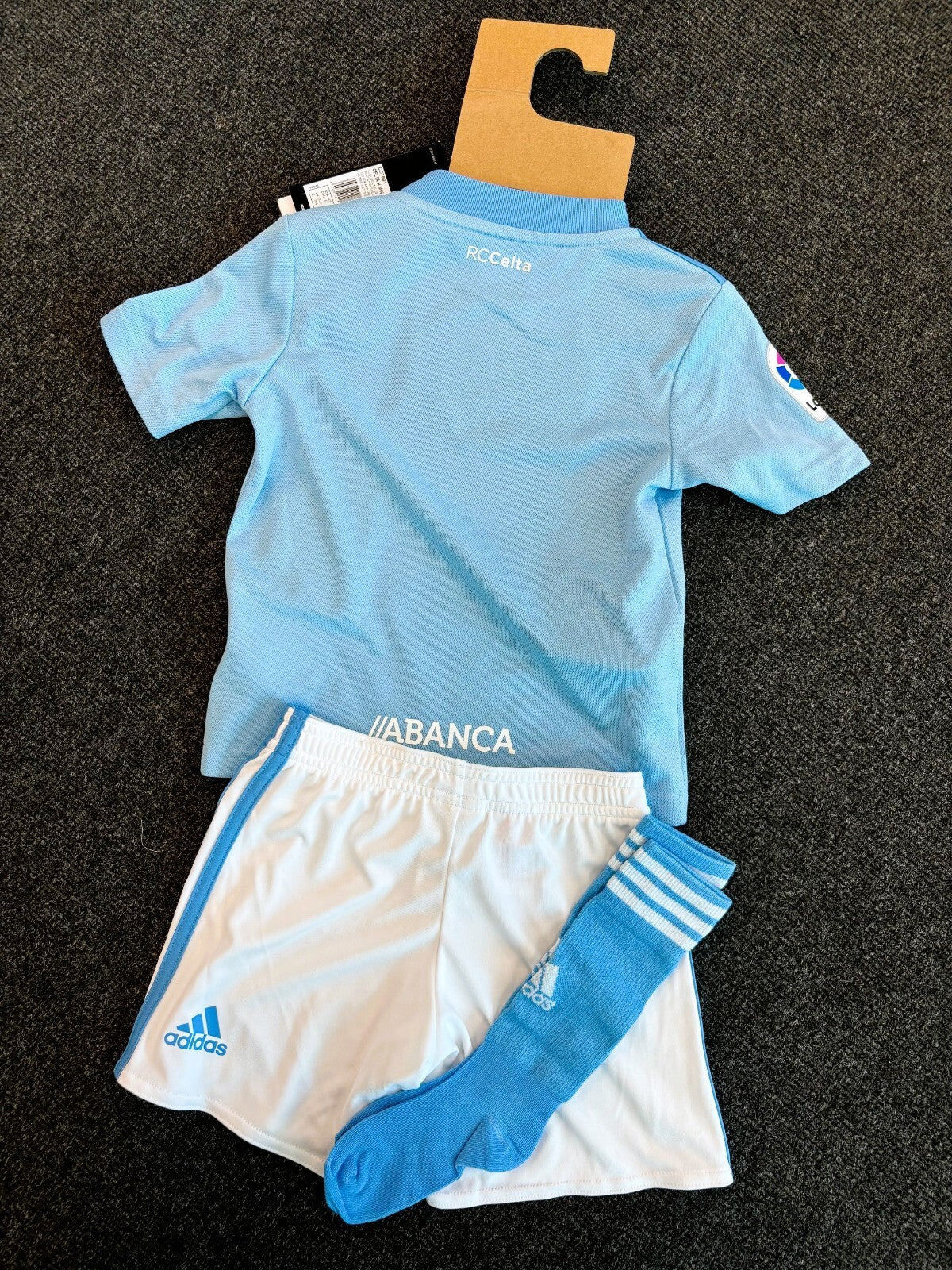 Adidas Toddler Celta Vigo 18-19 Home Full Football Kit / Blue / RRP £45
