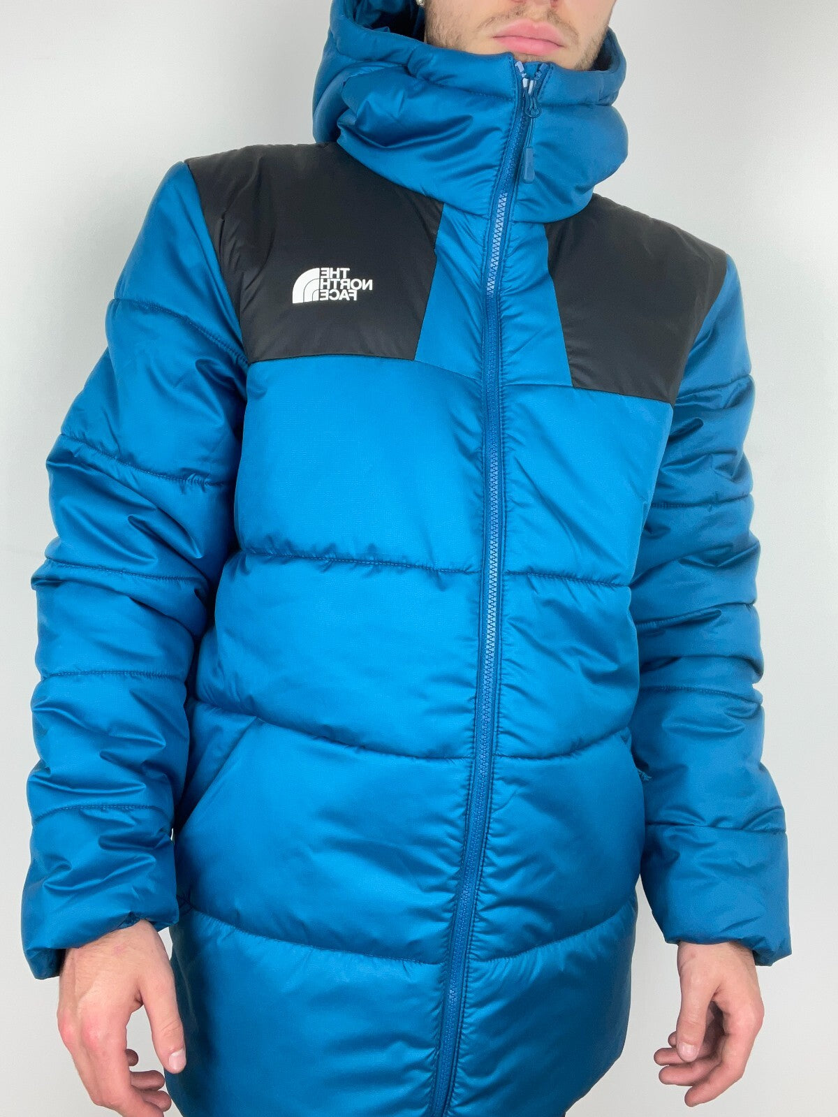 The North Face Men’s Massif Synthetic Parka Jacket – Moroccan Blue/TNF Black