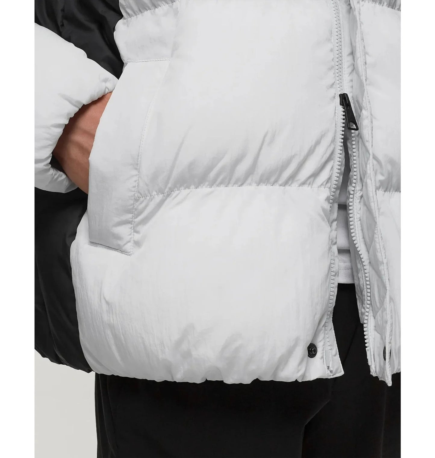 Nike Jordan Mens Brooklyn Nets Puffer Jacket / Light Grey Black / RRP £230