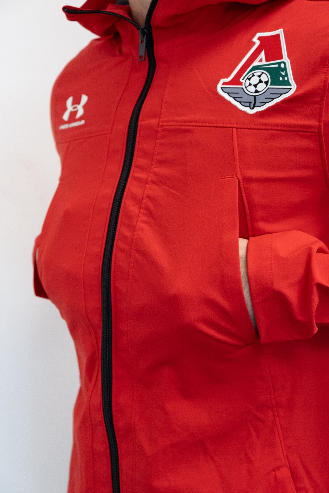 Under Armour 2019-20 Lokomotiv Moscow Terrace Jacket / Red / Mens / RRP £59.99