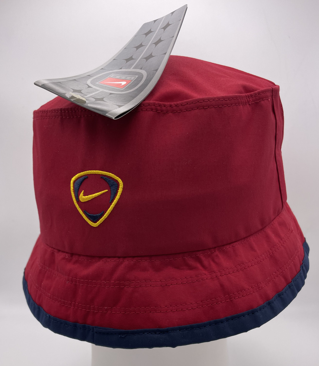 Nike Retro 2002-03 Barcelona Bucket Hat / BNWT / Red / RRP £20