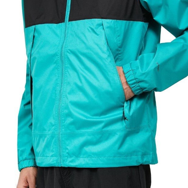 The North Face Men’s Mountain Q Rain Jacket / Porcelain Green / RRP £135