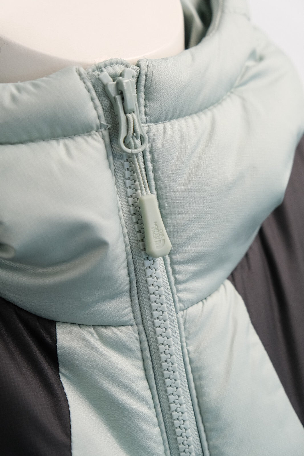 The North Face Womens Massif Synthetic Parka / Green, Black / RRP £235