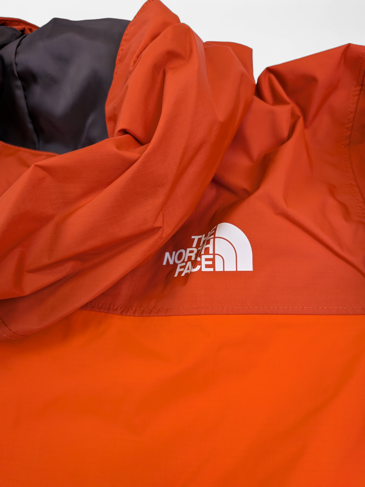 The North Face Kids Resolve Reflective Jacket / Red - Orange / RRP £60