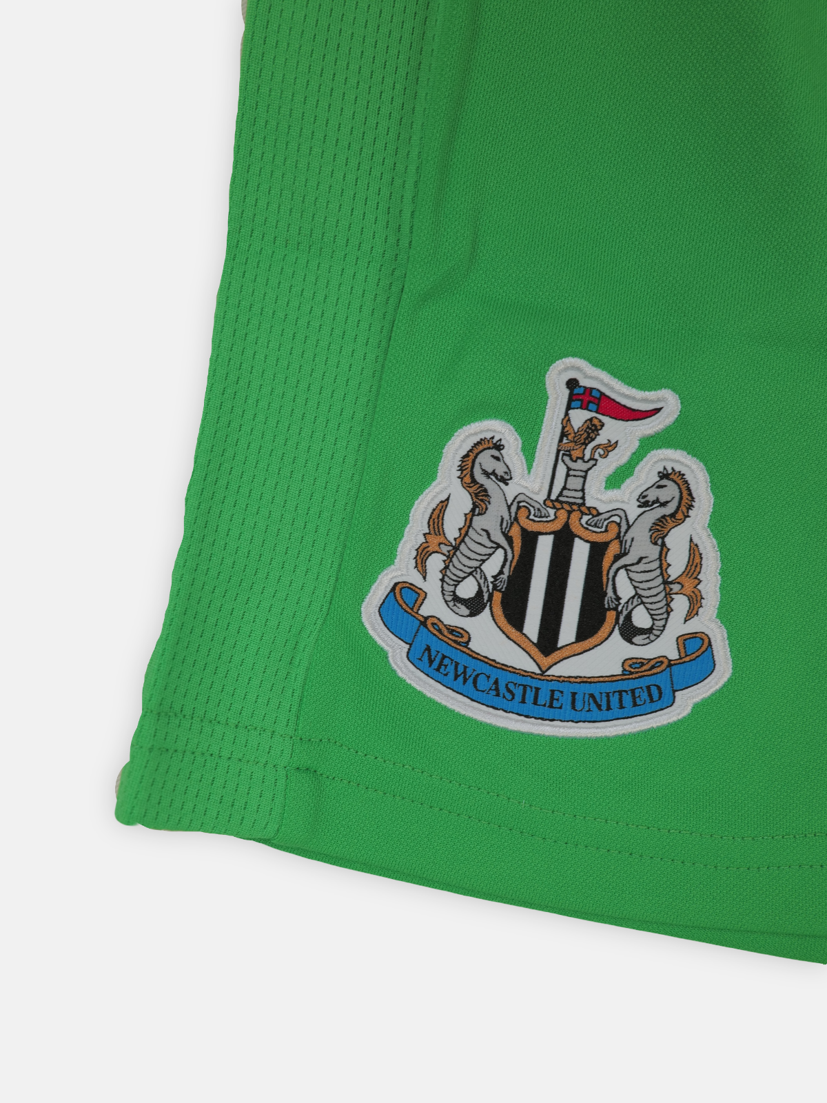 Puma Mens 2018-19 Newcastle Gk Home Football Shorts / Green / RRP £29.99