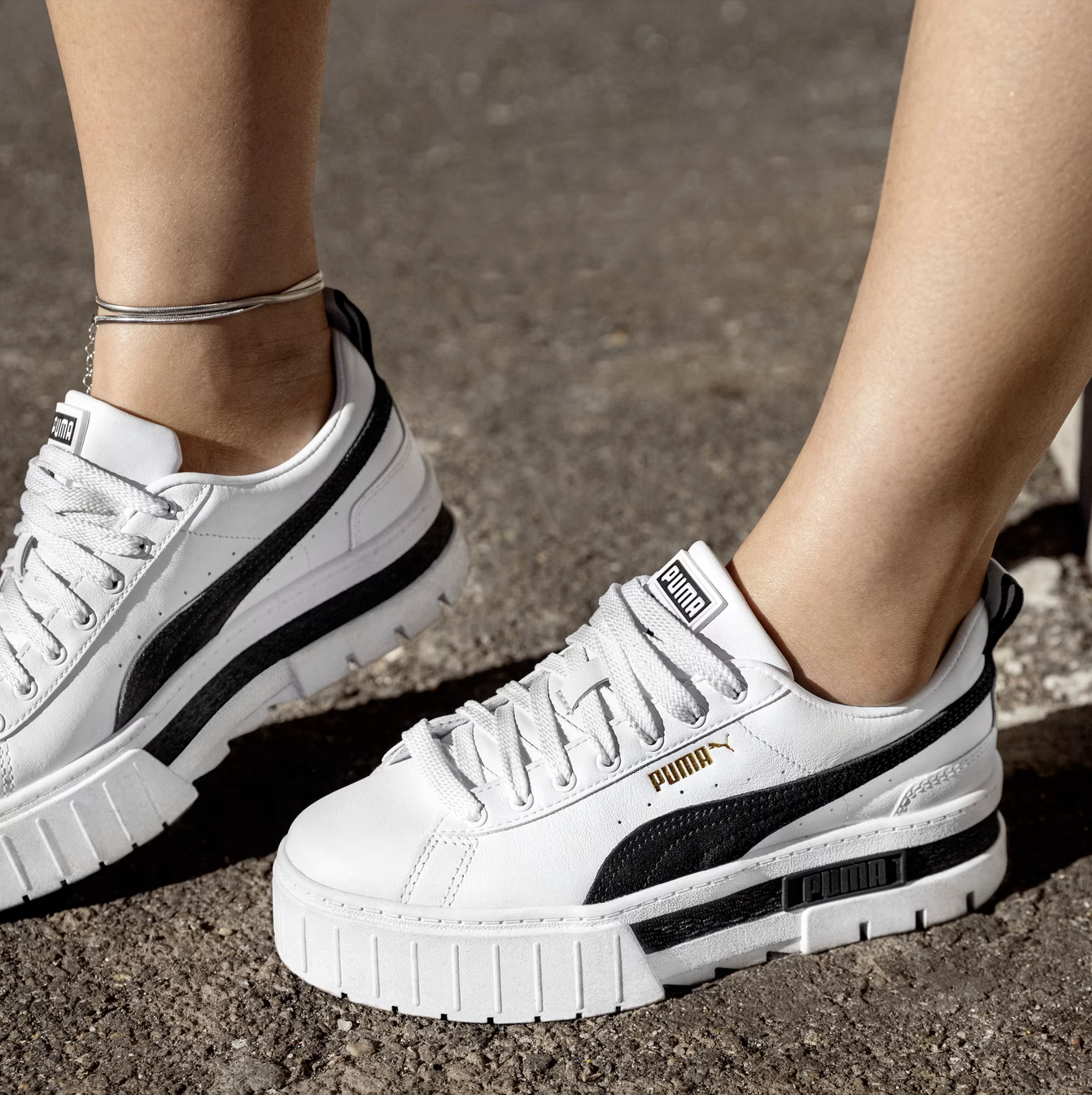 Puma Womens Mayze Leather Trainers / White-Black / RRP £90