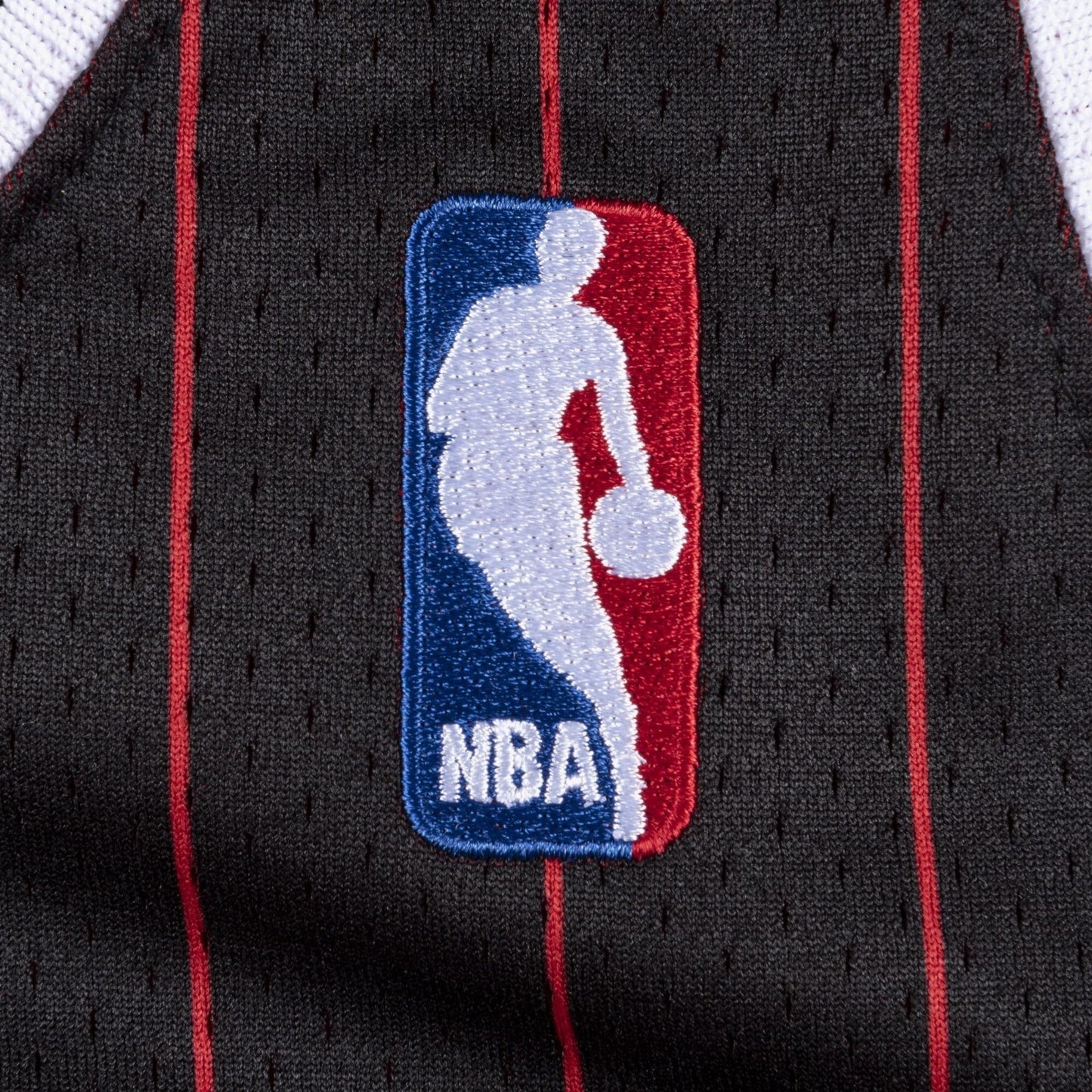 Mitchell & Ness Chicago Bulls Jordan 1995-96 Basketball Jersey / Black / RRP £249
