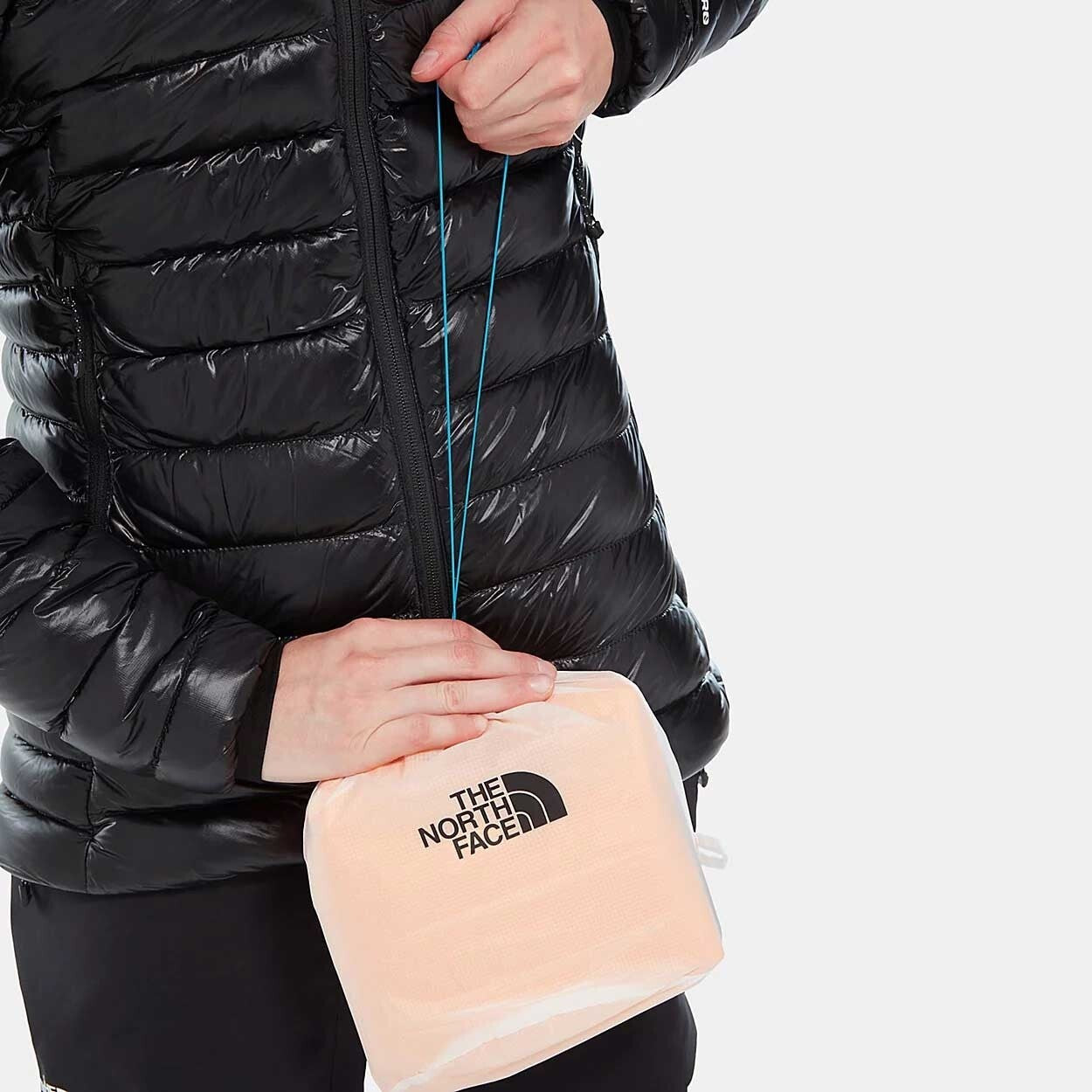 The North Face Women’s Summit L5 FUTURELIGHT Ski Jacket / Orange / RRP £550