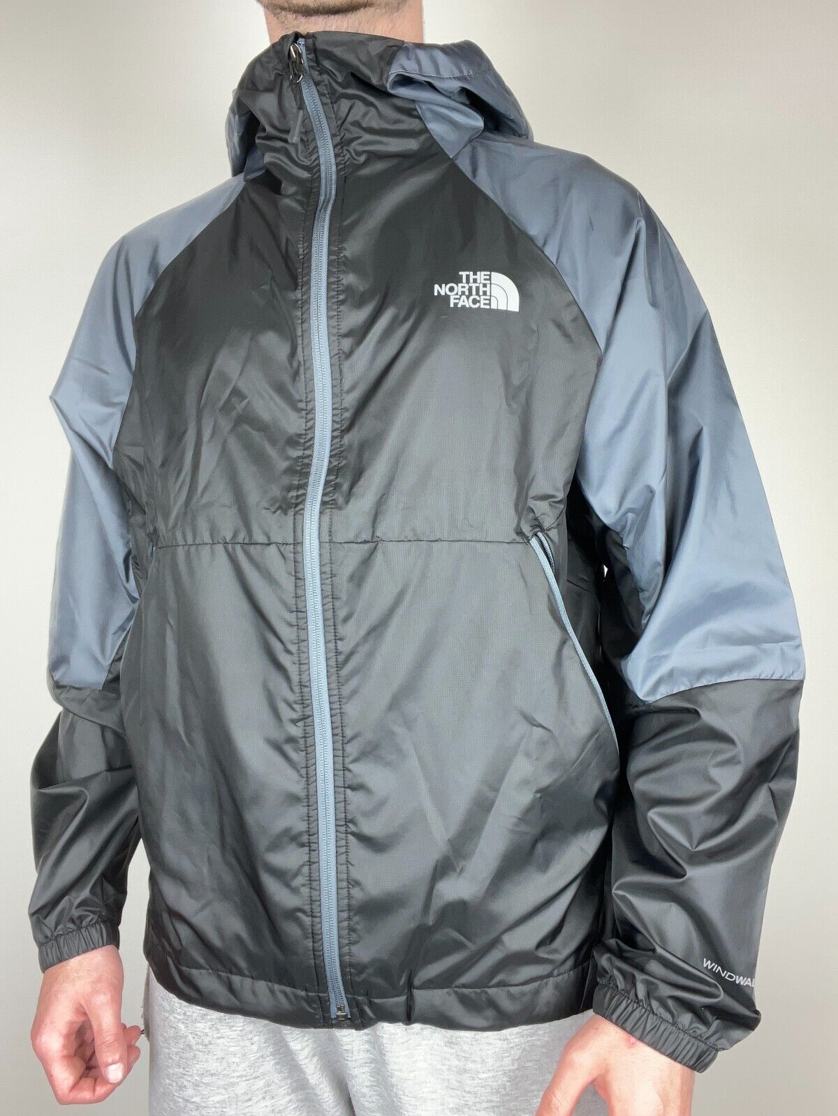 The North Face Mens Ventacious Windbreaker Jacket / Black Grey / RRP £90