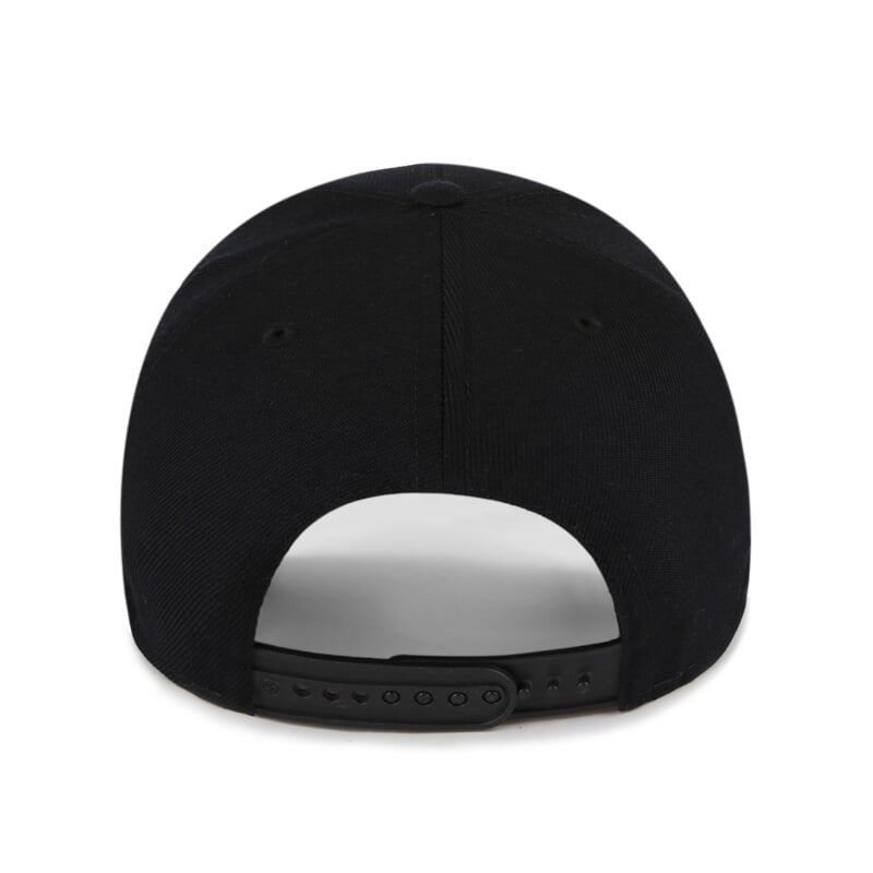 47 Brand Boston Bruins NHL MVP Snapback Cap / Blackout Black / RRP £35