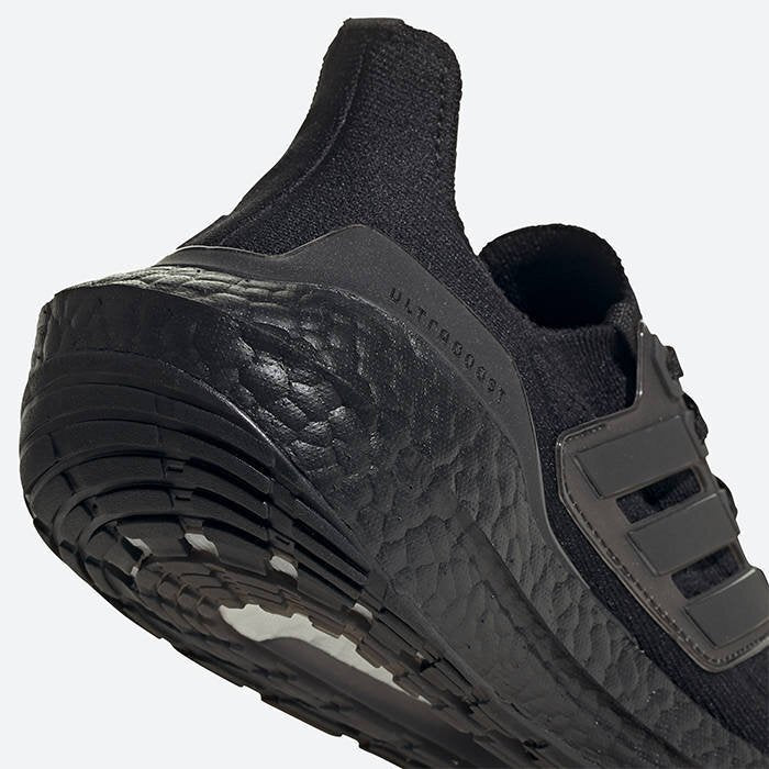 Adidas Women's Ultraboost 21 Trainer / Triple Black / BNIB / RRP £170