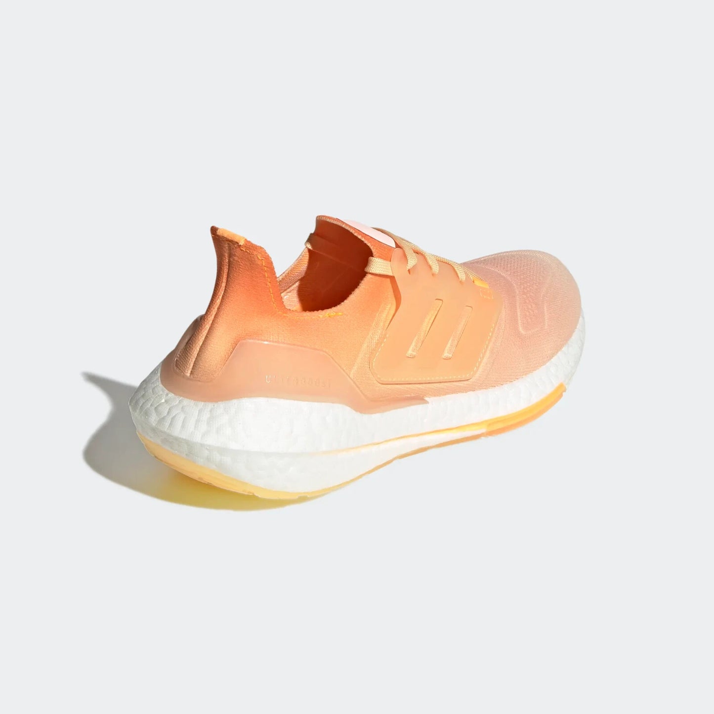 Adidas Women's Ultraboost 22 / UK 4.5 / Peach White / RRP £165