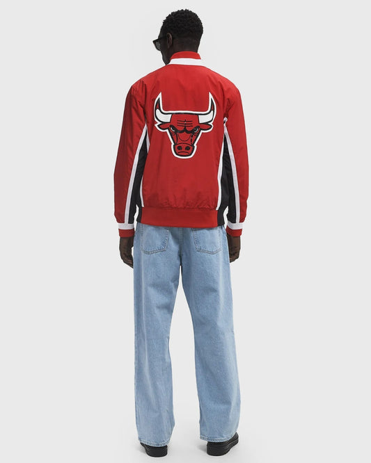 Mitchell and Ness Chicago Bulls Retro Warm Up Jacket / Red Black / RRP £275