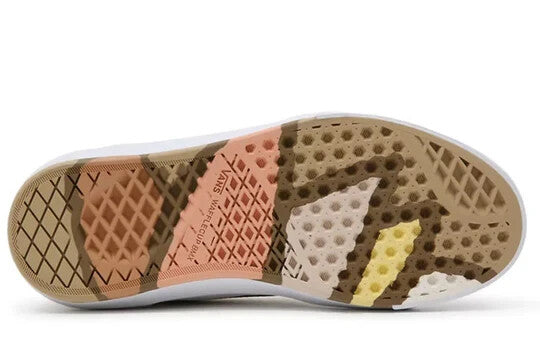 Vans Unisex Angie Marino Bmx Sk8-Hi Trainers / White Beige / RRP £95