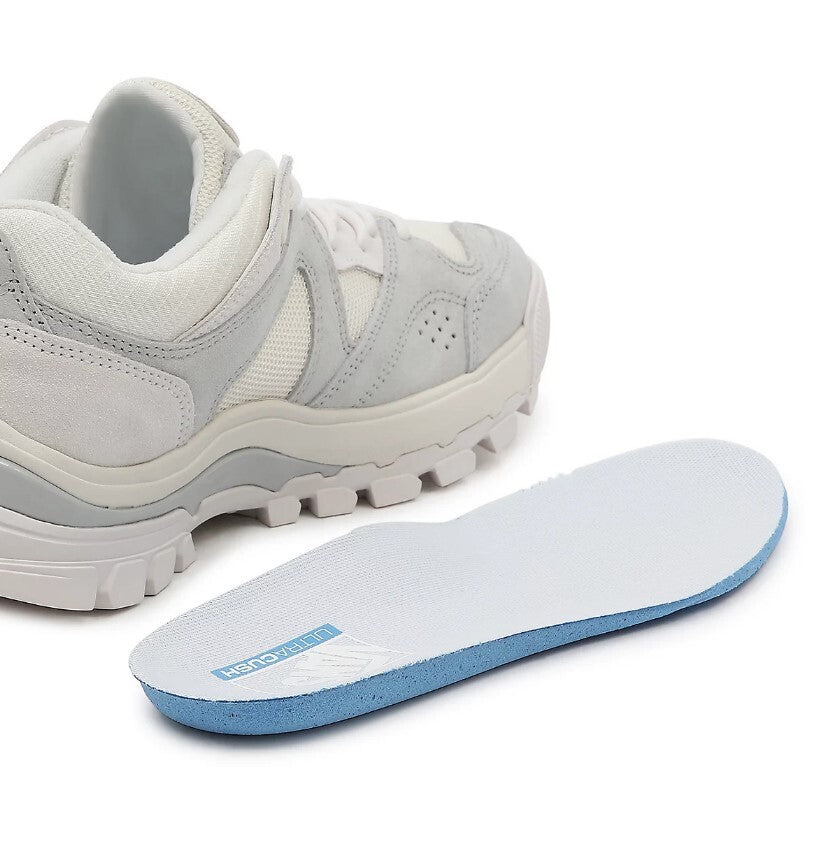 Vans Amzn Trailhead Trainers / Grey White / RRP £125