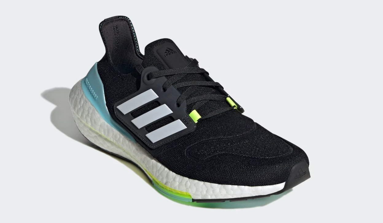 Adidas Womens Ultraboost 22 Trainers / BNIB / Black / RRP £165