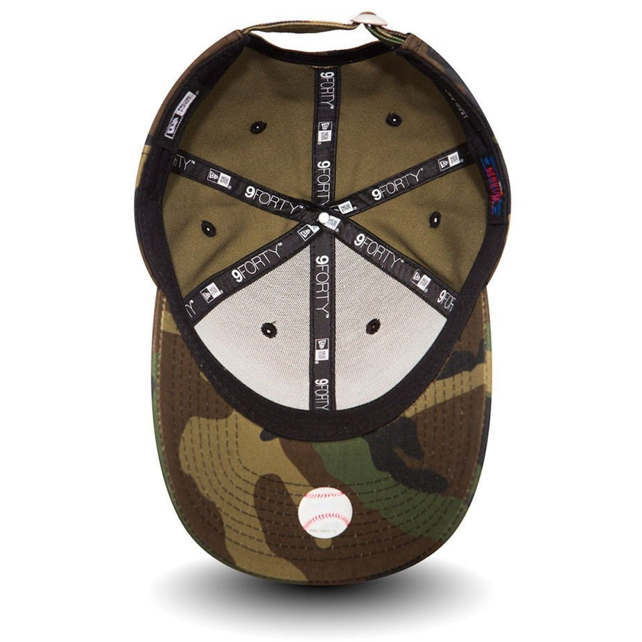 New Era Adult New York Yankees Essential Camo 9FORTY Cap / Camo / RRP £23