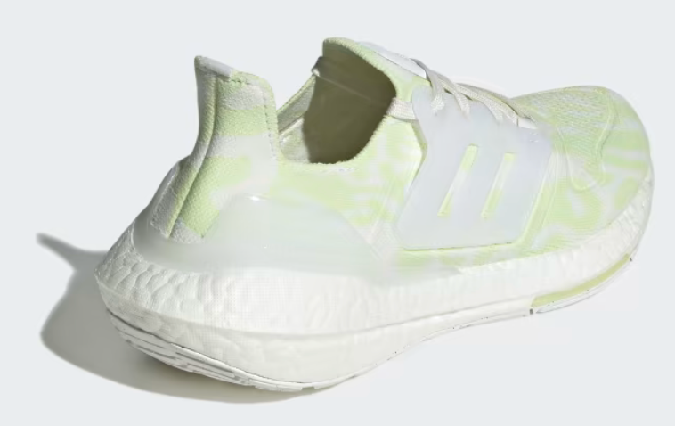 Adidas Women's Ultraboost 22 / BNIB / Non Dye Almost Lime / RRP £165 / UK 4.5