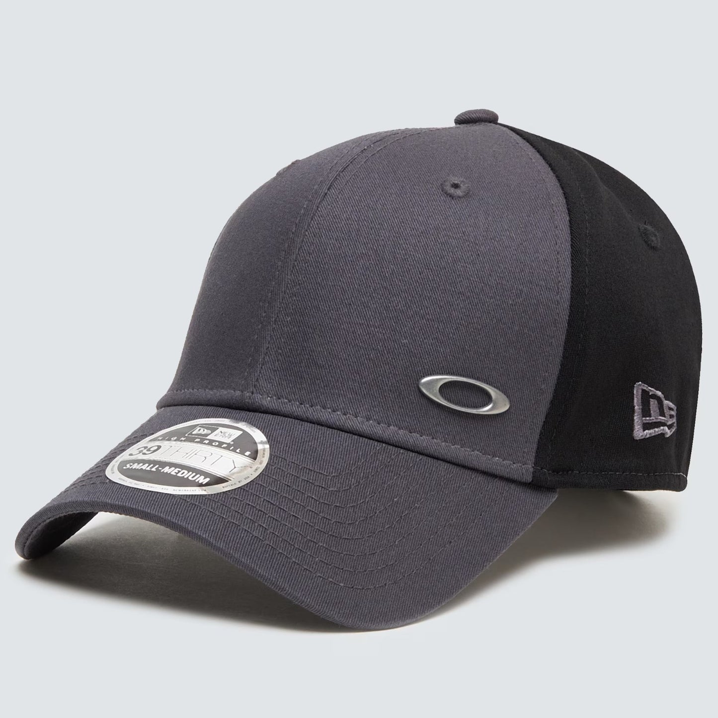 Oakley Adult Tinfoil Cap / Grey Black / RRP £25