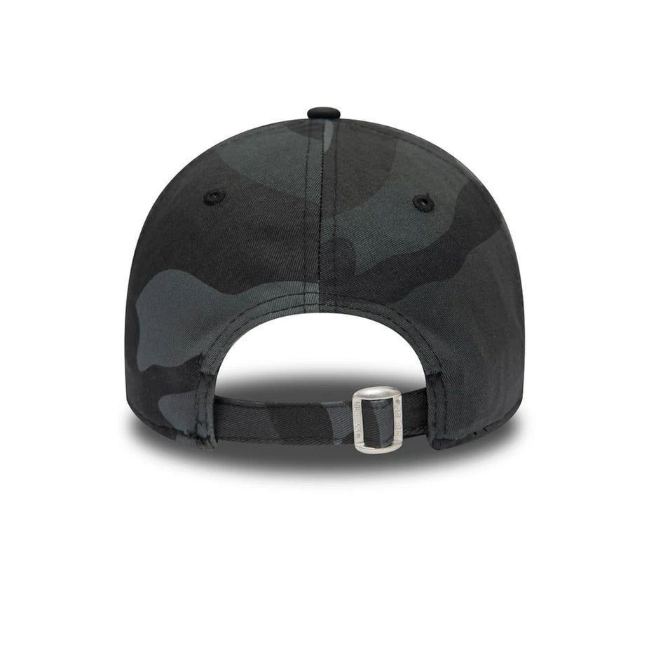 New Era Adult New York Yankees Essential 9FORTY Cap / Camo Black / RRP £23