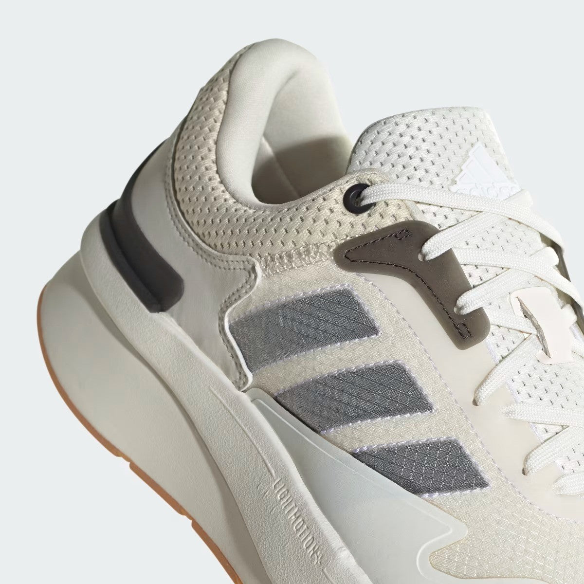 Adidas Mens ZNCHILL Trainers / White / BNIB / RRP £85