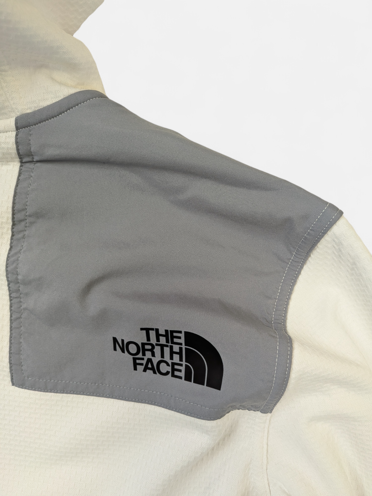 The North Face Womens MA NEW 1/4 ZIP JACKET / White / RRP £80