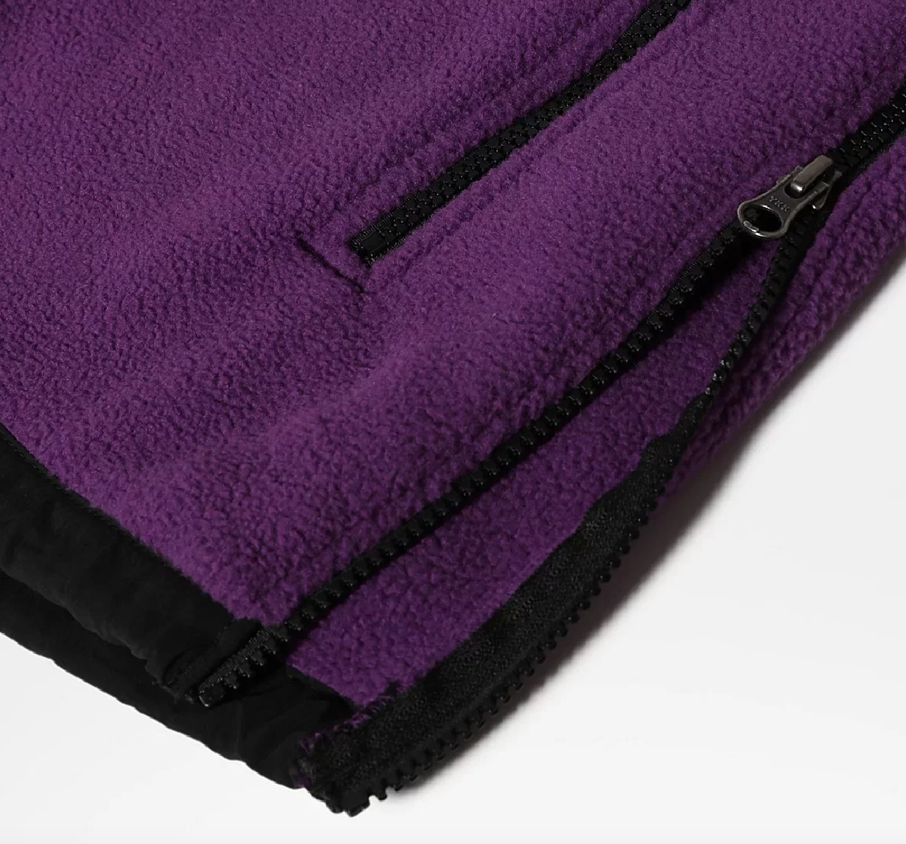 The North Face Mens Denali 2 Anorak / BNWT / Gravity Purple / RRP £125