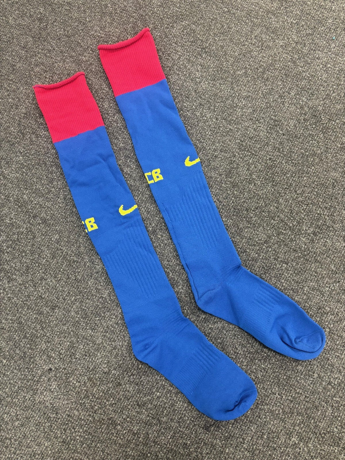 Nike Kids Barcelona Home Football Socks / 2010-11 / Blue / RRP £16