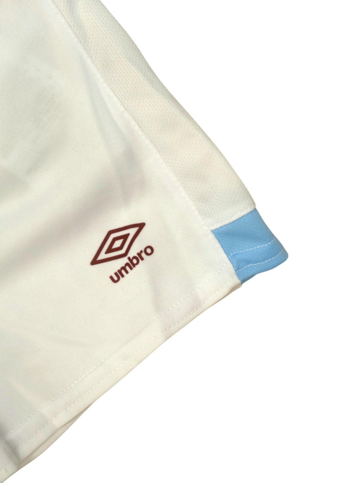 Umbro 2021-22 Kids Burnley Away Full Kit / White / RRP £35