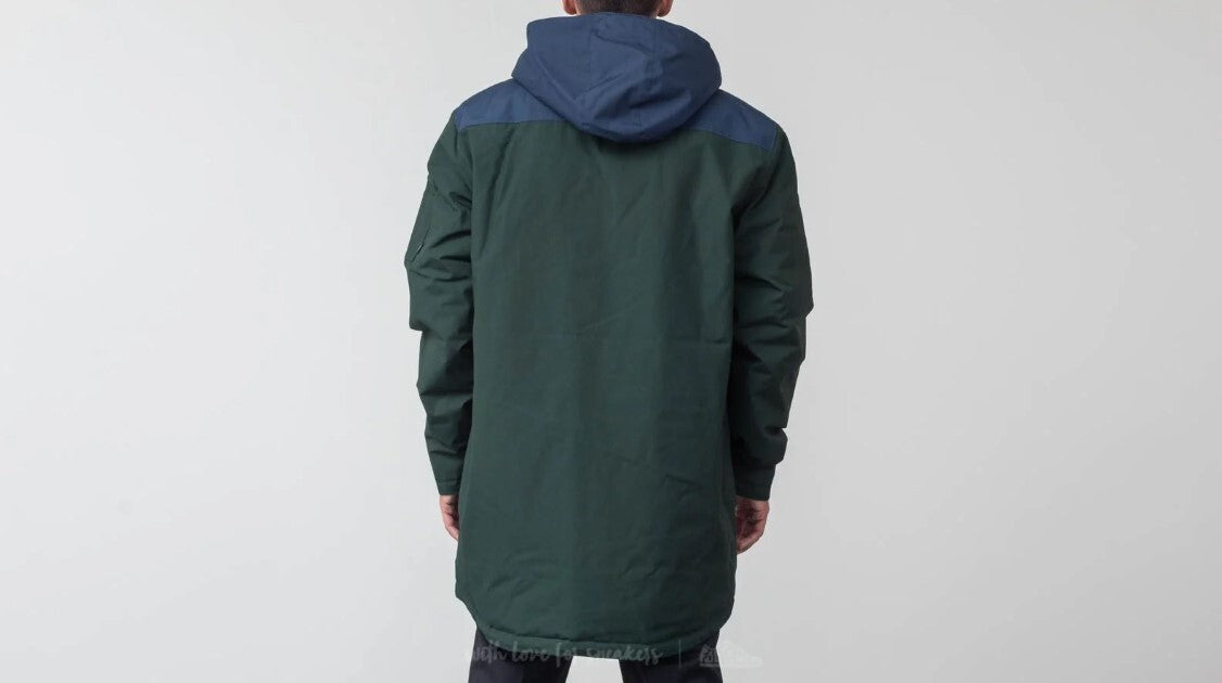 Vans Mens Revere Mountain Edition Jacket / Dress Blue / RRP £180