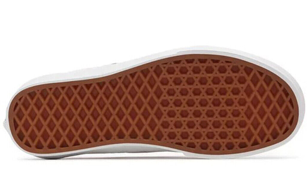 Vans Unisex Classic Slip-On Trainers / Washed Pink / RRP £57