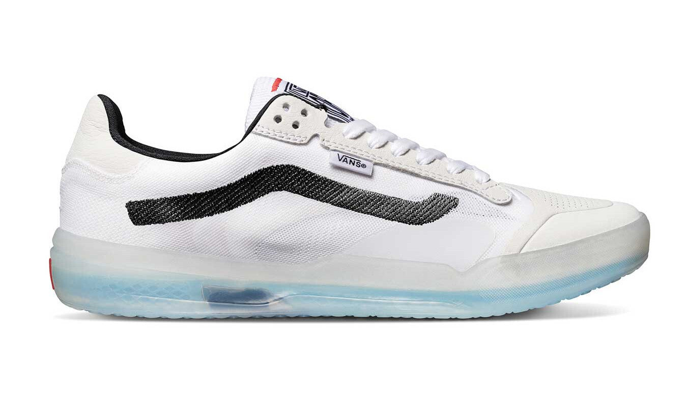 Vans UA Evdnt Ultimate Waffle / White Black / Unisex / RRP £95