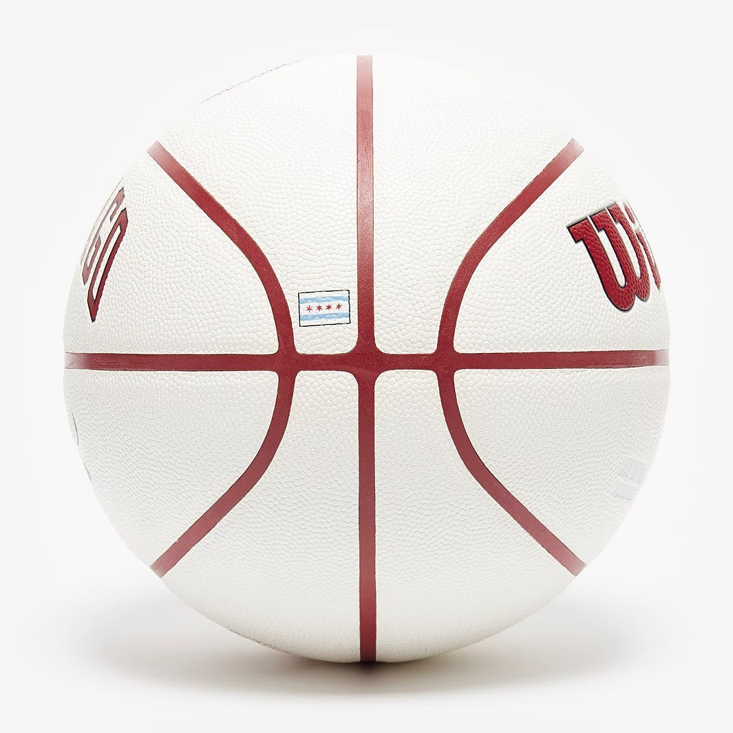 Wilson NBA Chicago Bulls City Collector Basketball / White / RRP £110