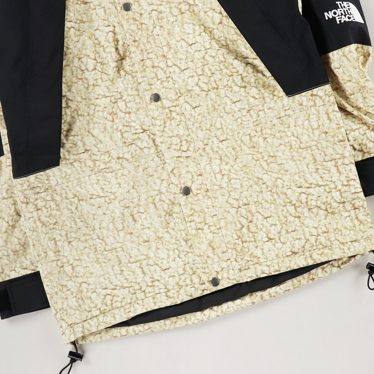 The North Face 1994 Seasonal Retro Mountain Light Jacket-TNF White Sherpa Print