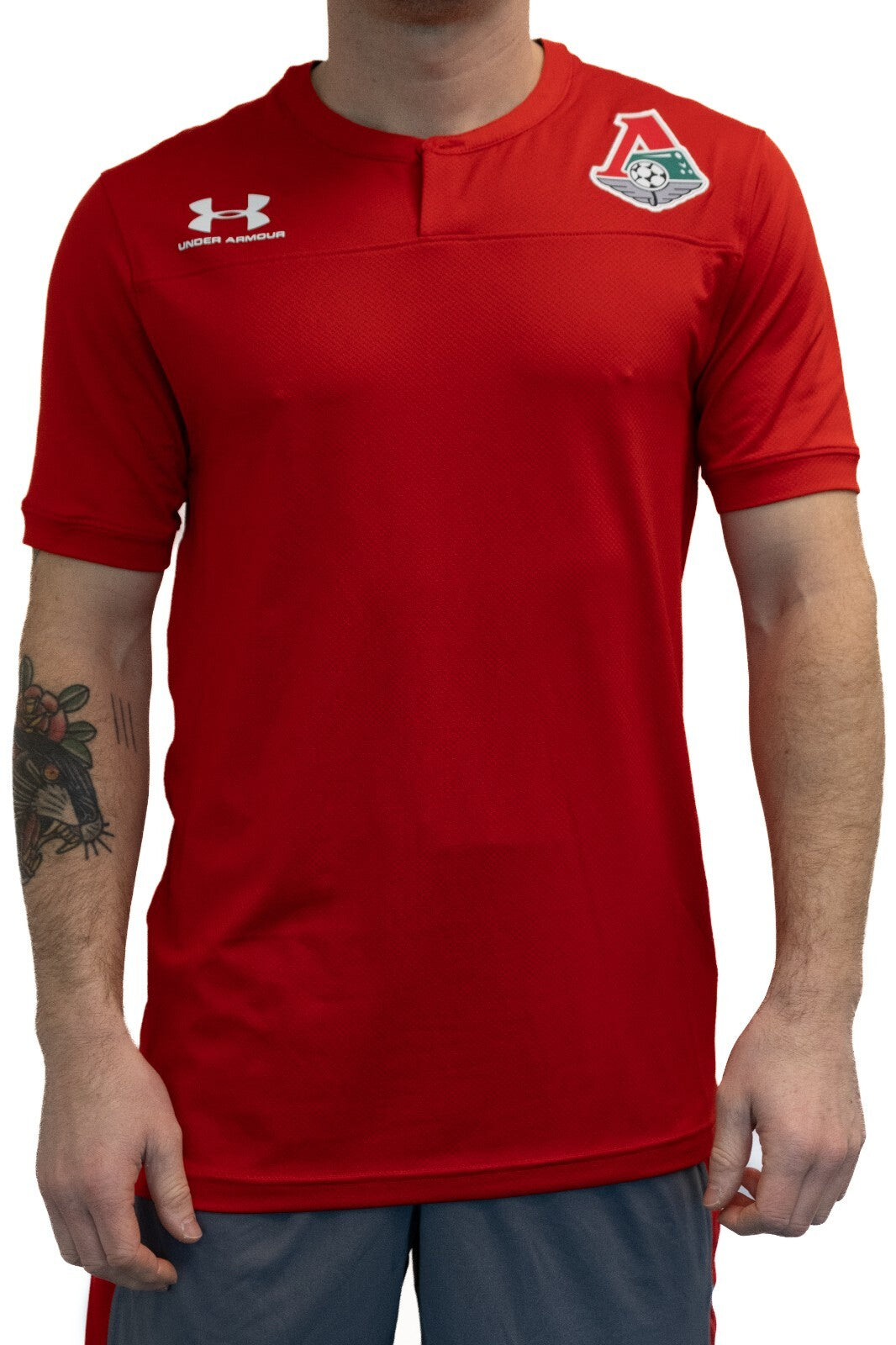 Under Armour 19-20 Lokomotiv Moscow Touchline Henley Polo / Mens / Red / RRP £30