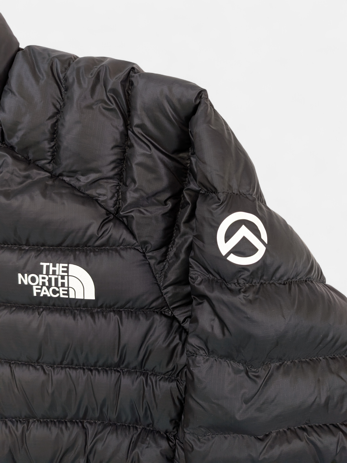 The North Face Mens Summit Breithon Jacket  / Black / RRP £340