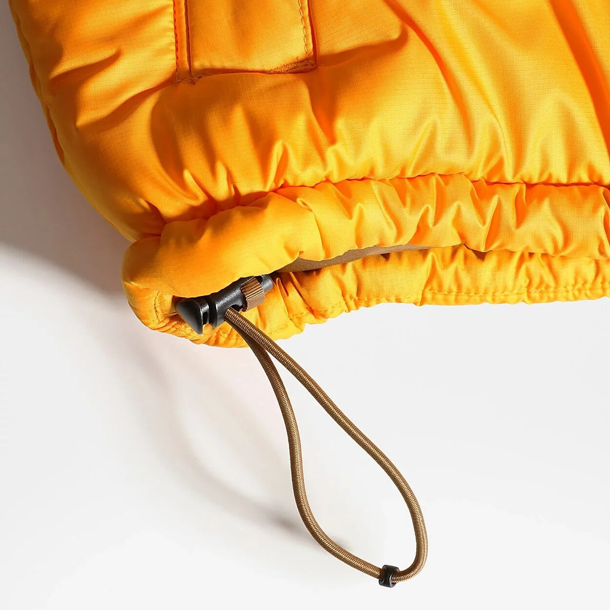The North Face men's Saikuru Jacket / Summit Gold / BNWT / RRP£200