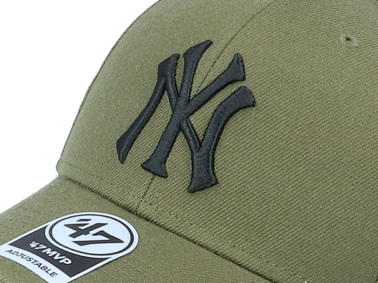47 Brand New York Yankees MVP Snapback Cap / Olive Green Black Logo / RRP £28