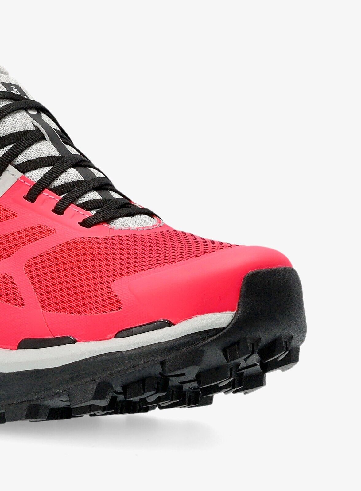 The North Face Women’s Vectiv Enduris Futurelight Trainers / Pink / RRP £145