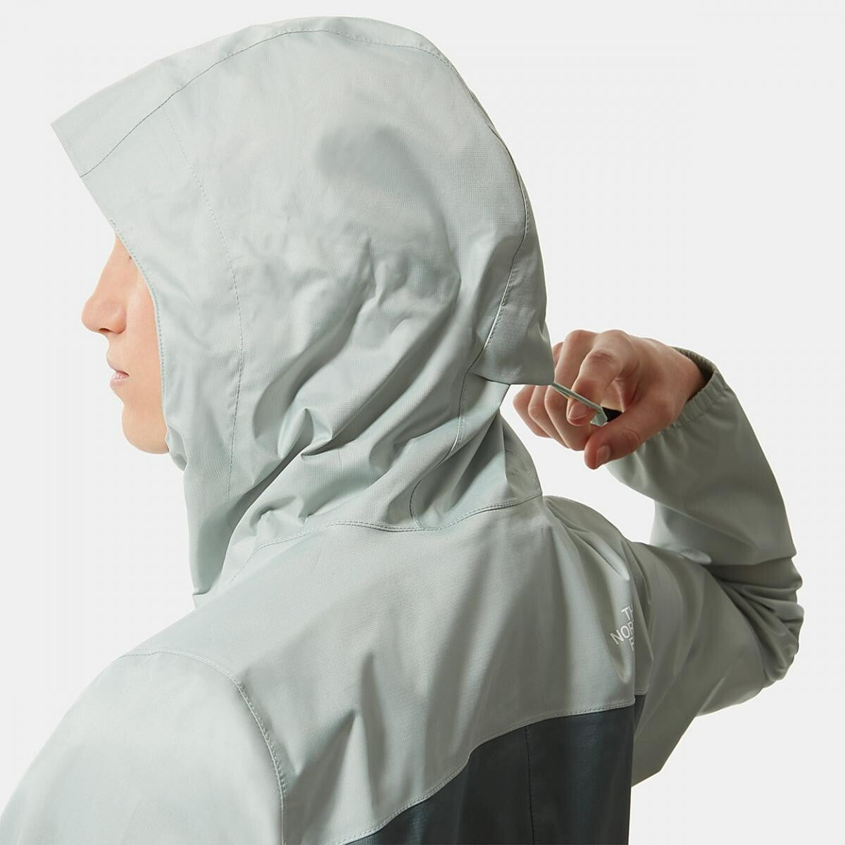 The North Face Women's Quest Zip-In Jacket / Jadeite Green / BNWT / RRP £135
