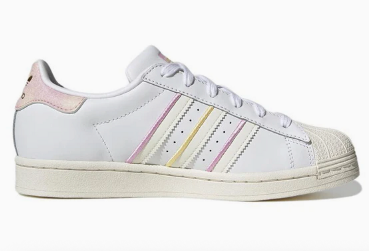 Adidas Womens Superstar Trainers / BNIB / White / RRP £100